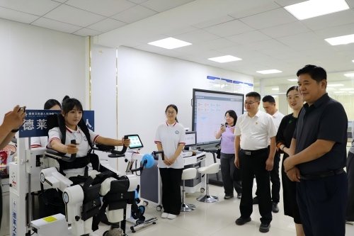 投资研究等领域达成多项合作共识